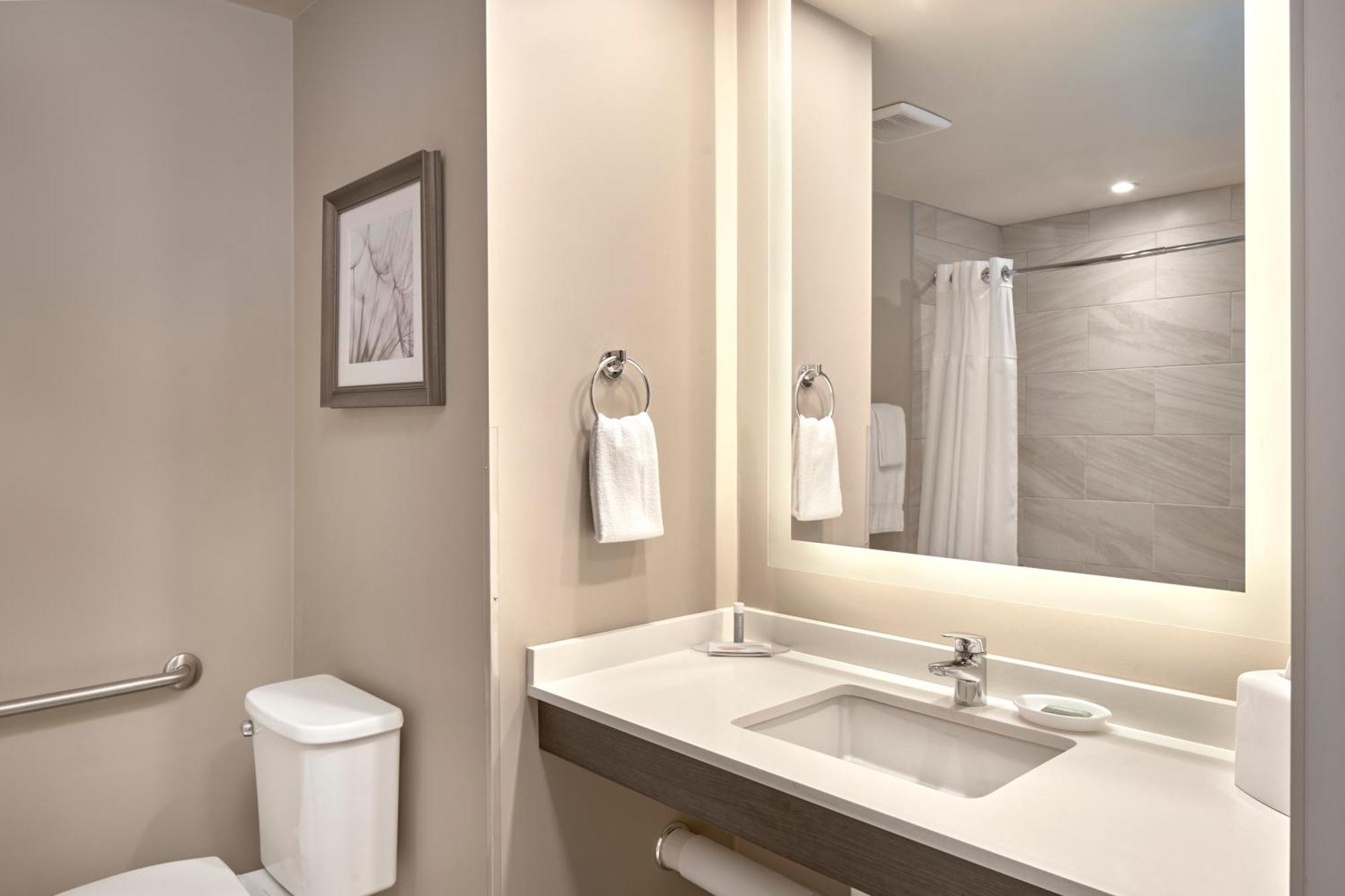 Fairfield Inn & Suites By Marriott Эйрдри Экстерьер фото